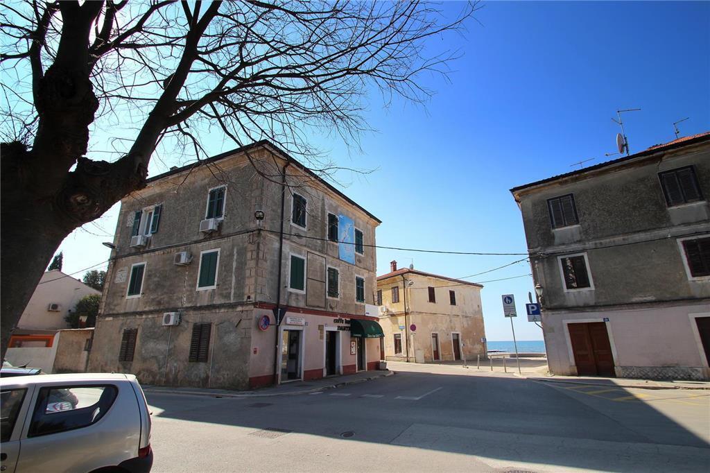 Apartments Dante Умаг Стая снимка