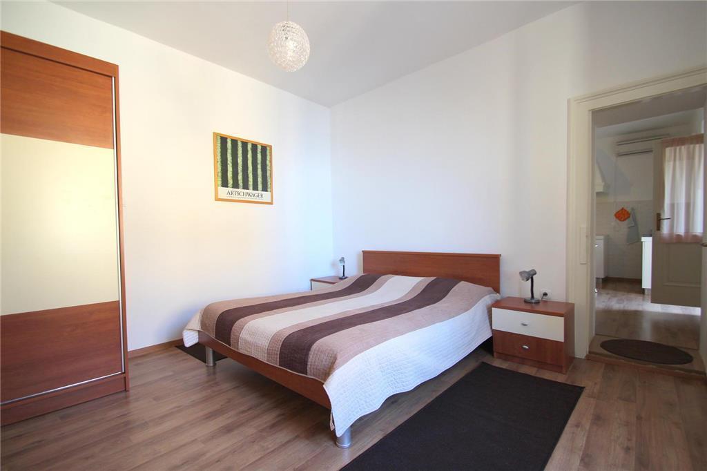 Apartments Dante Умаг Стая снимка