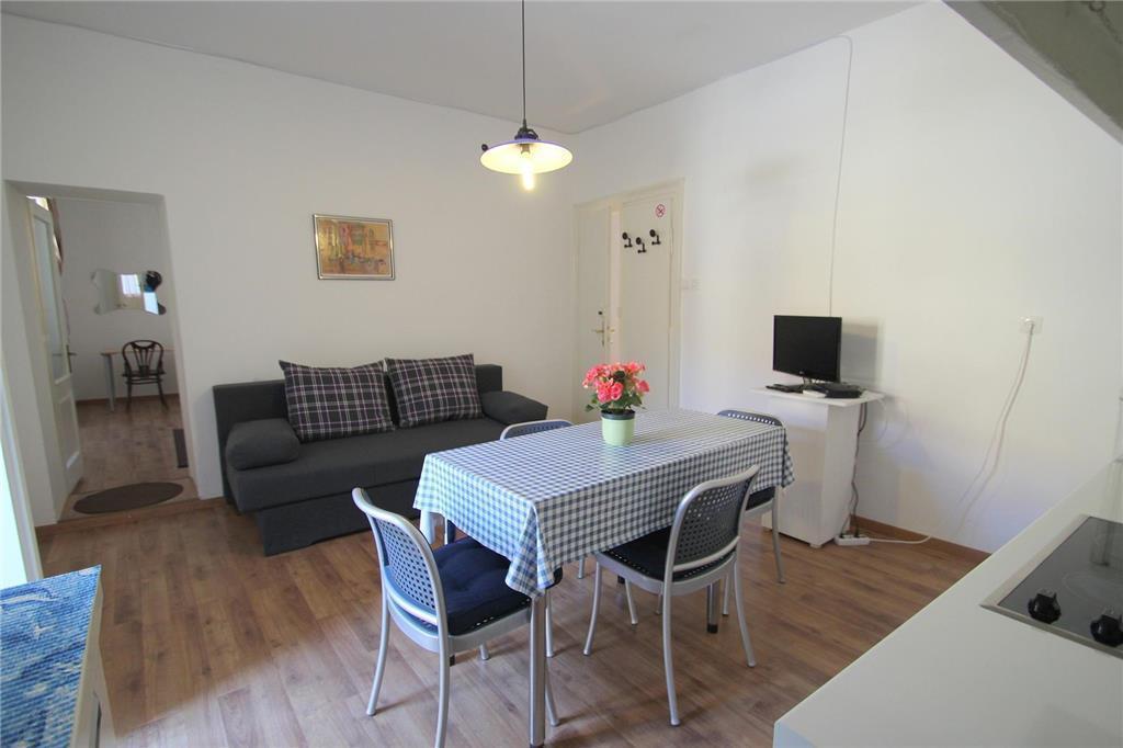 Apartments Dante Умаг Стая снимка